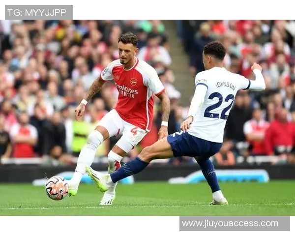 英超激战阿森纳6比2狂胜拜仁补时进球点燃全场激情与转会传闻