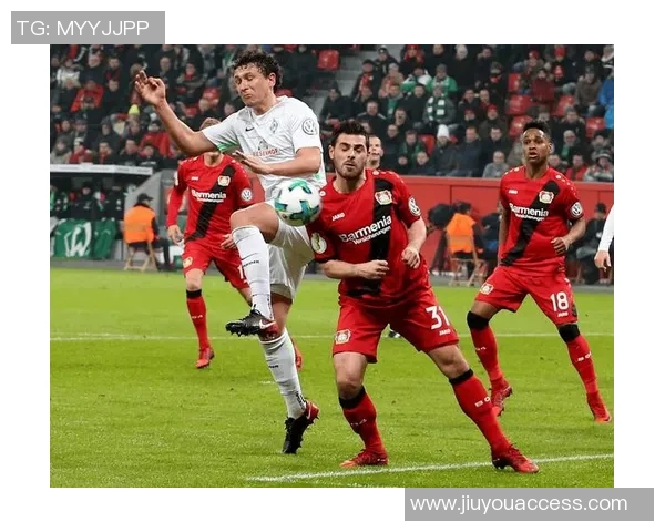 德甲激战：莱比锡三球大胜马竞红牌事件引发全场热议与数据分析