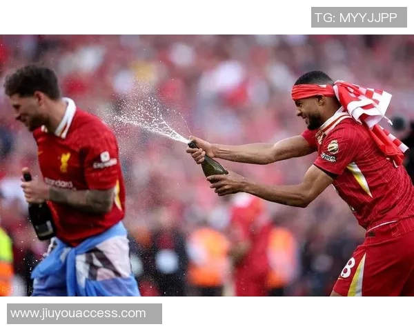 英超激战：利物浦小胜莱比锡全场沸腾瞬间引发热议