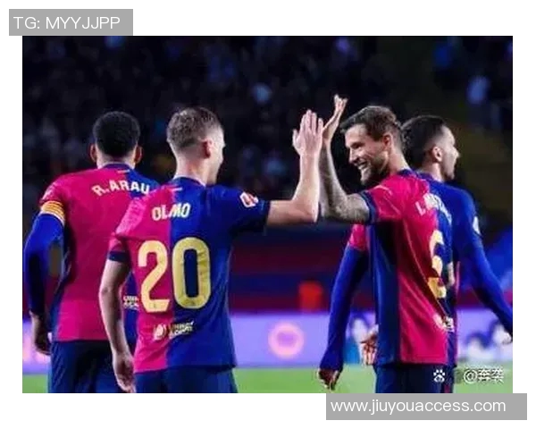 英超焦点战巴萨大胜热刺争议判罚引发全场热议