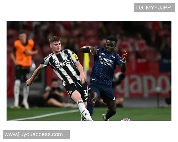 友谊赛精彩回顾：多特蒙德大胜阿森纳乌龙球成比赛转折点